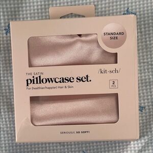 ONE (1) Kitsch Pillowcase